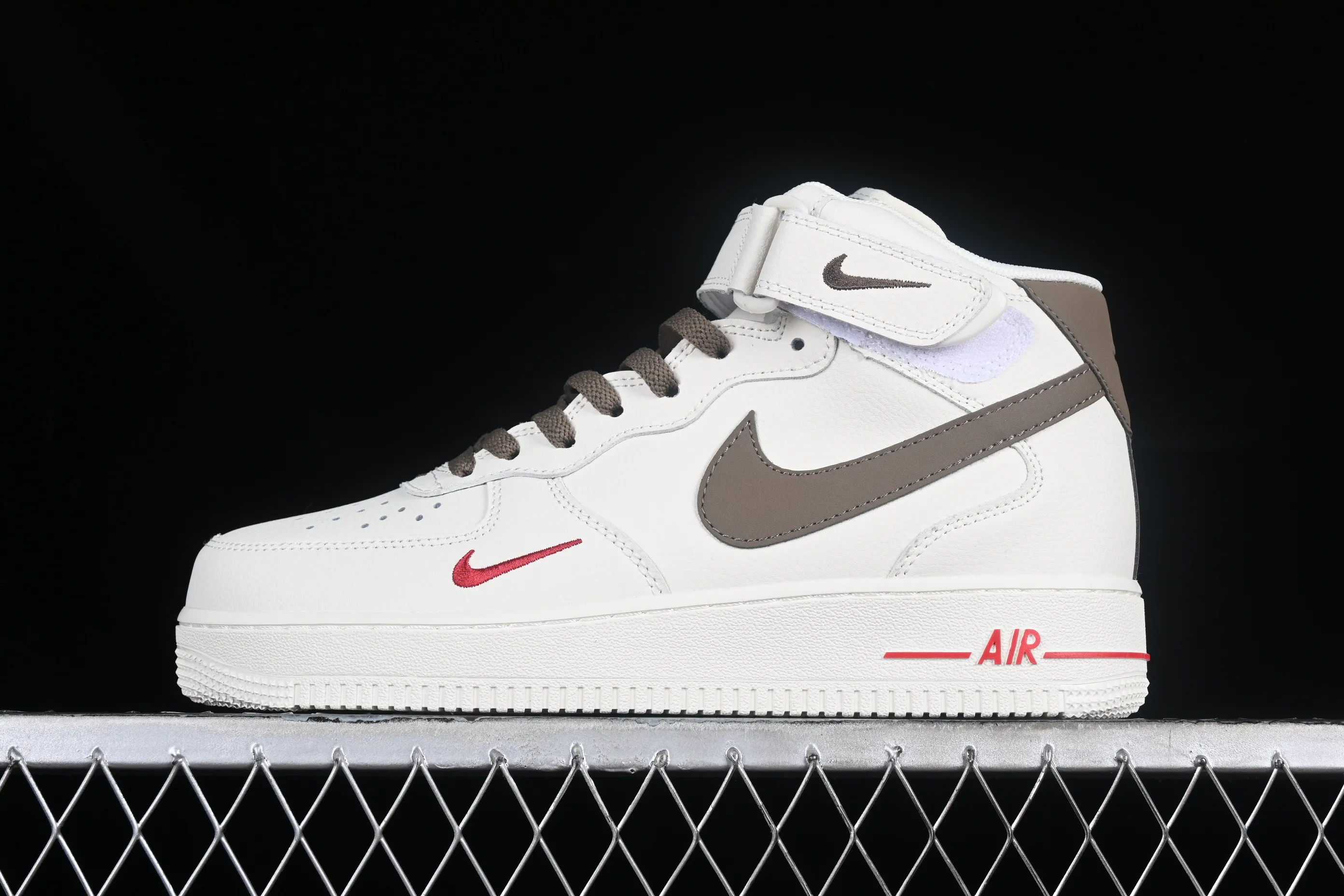 All categories Nk Air Force 1 Air Force series Nk Air Force 1 Mid Air Force mid-top Nk Air Force 1'07 Low Air Force One low-top casual sneakers 808123-996